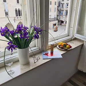 Old Square View Apartment Split